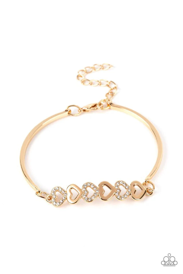 Attentive Admirer - Gold Heart Bracelet