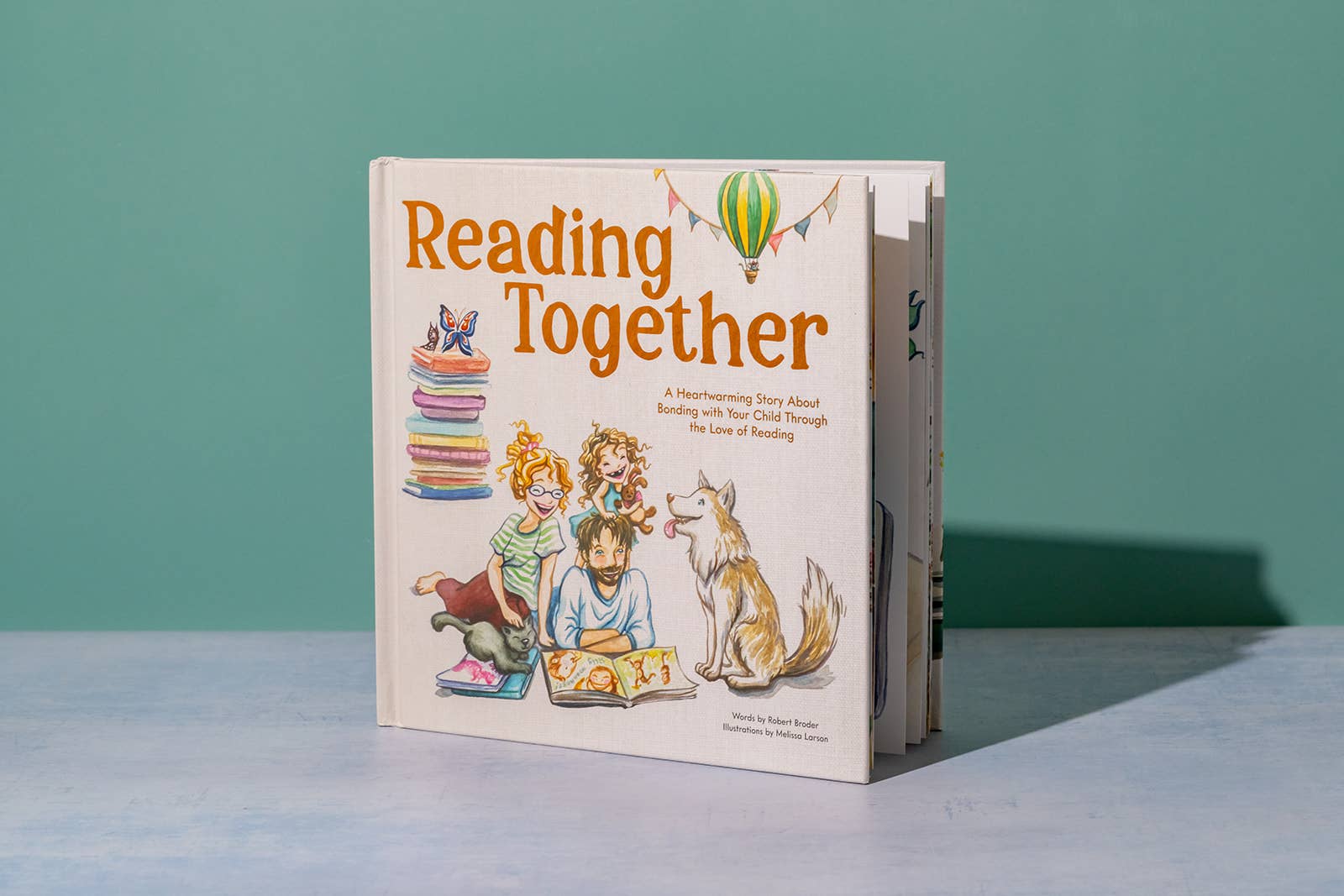 Reading Together: A Picture Book for Parents and Kids