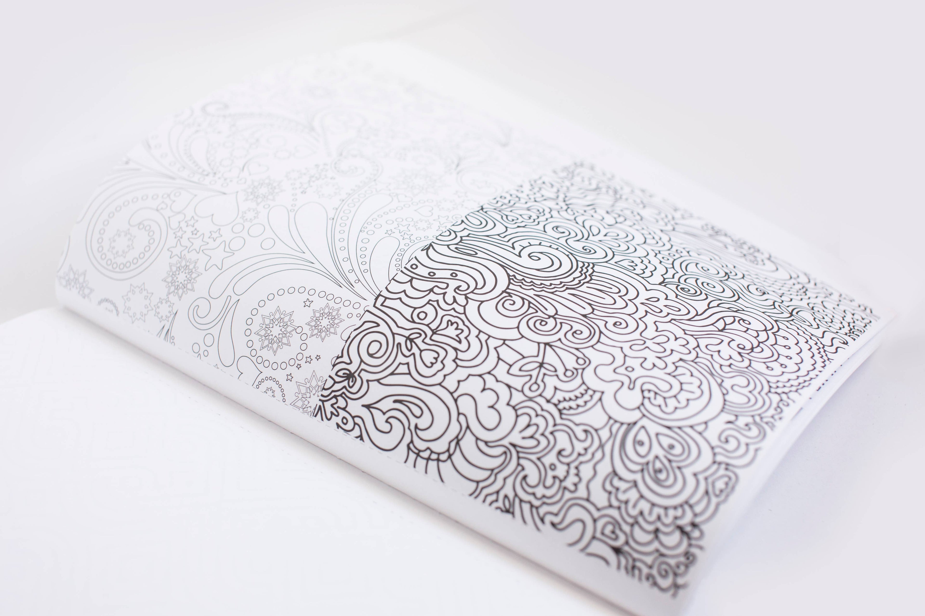 Adult Coloring Book: Stress Relieving Travel Size